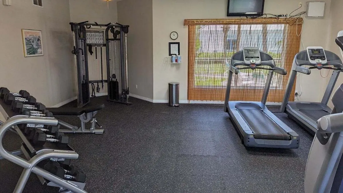 Apartment Pet Friendly Gulf Front Oasis With Beach Service Destin United States